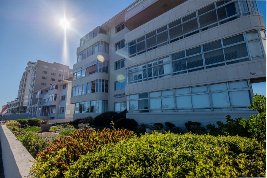 To Let 3 Bedroom Property for Rent in Mouille Point Western Cape